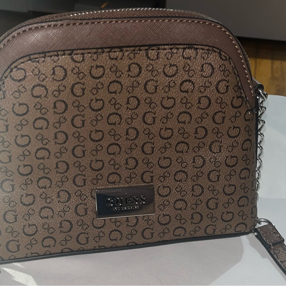 Crossbody bag women Purses (NEW) (GUESS) - Picture 2 of 10